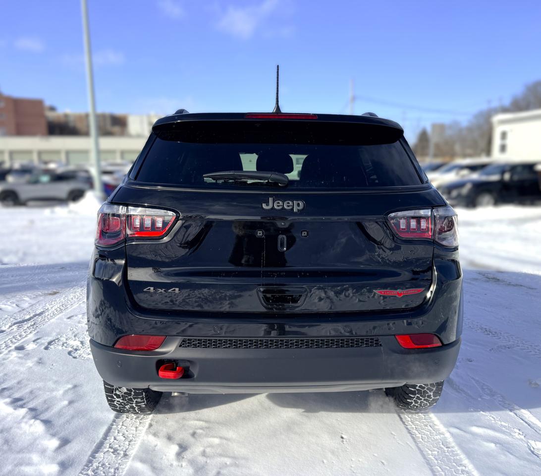 2026 Jeep Compass Trailhawk 4x4 Photo