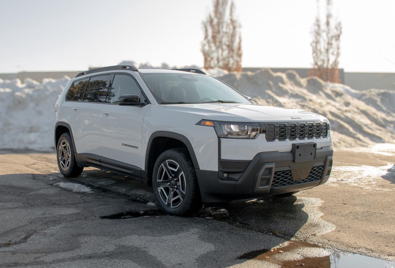 2026 Jeep Cherokee Limited 4X4 Photo
