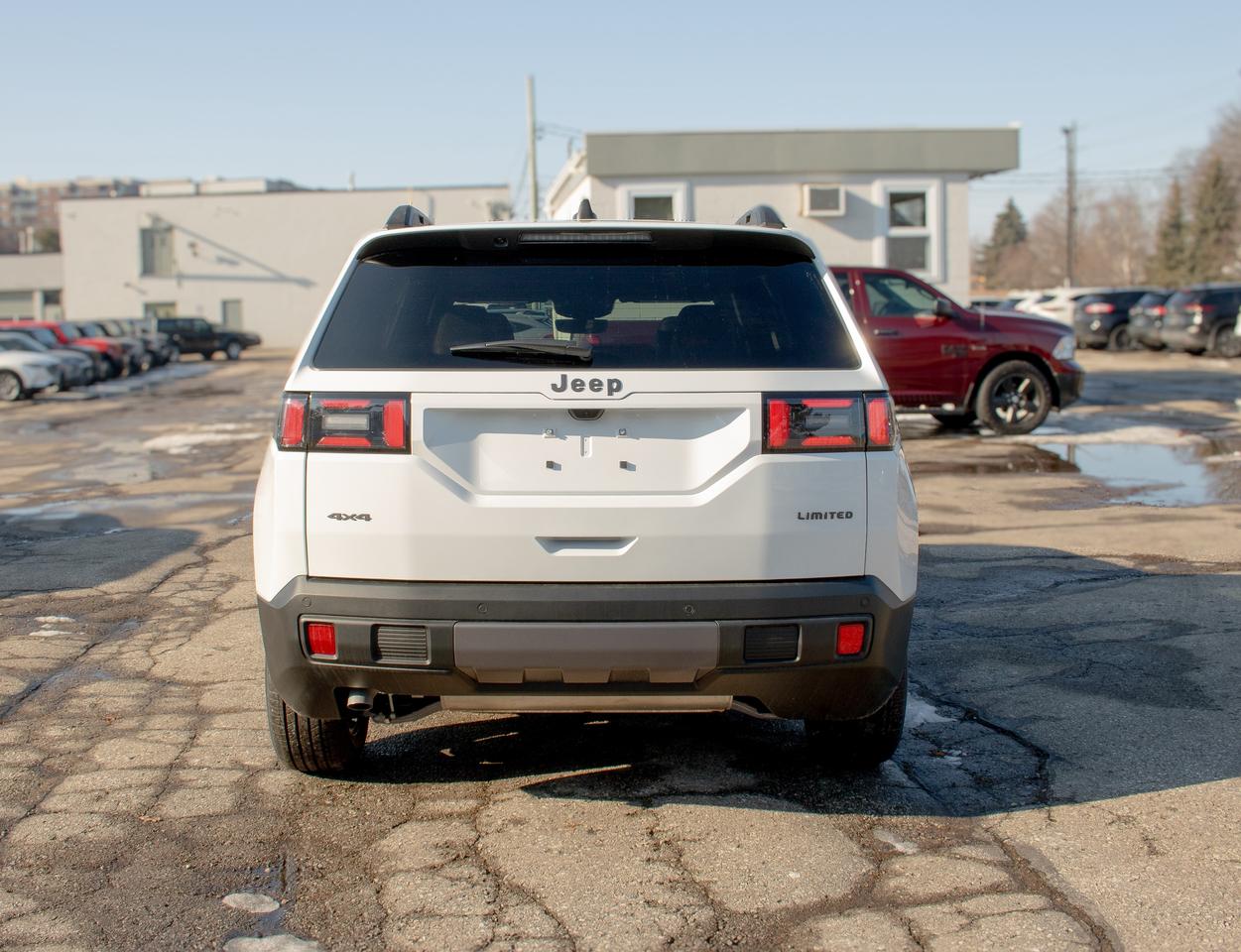 2026 Jeep Cherokee Limited 4X4 Photo