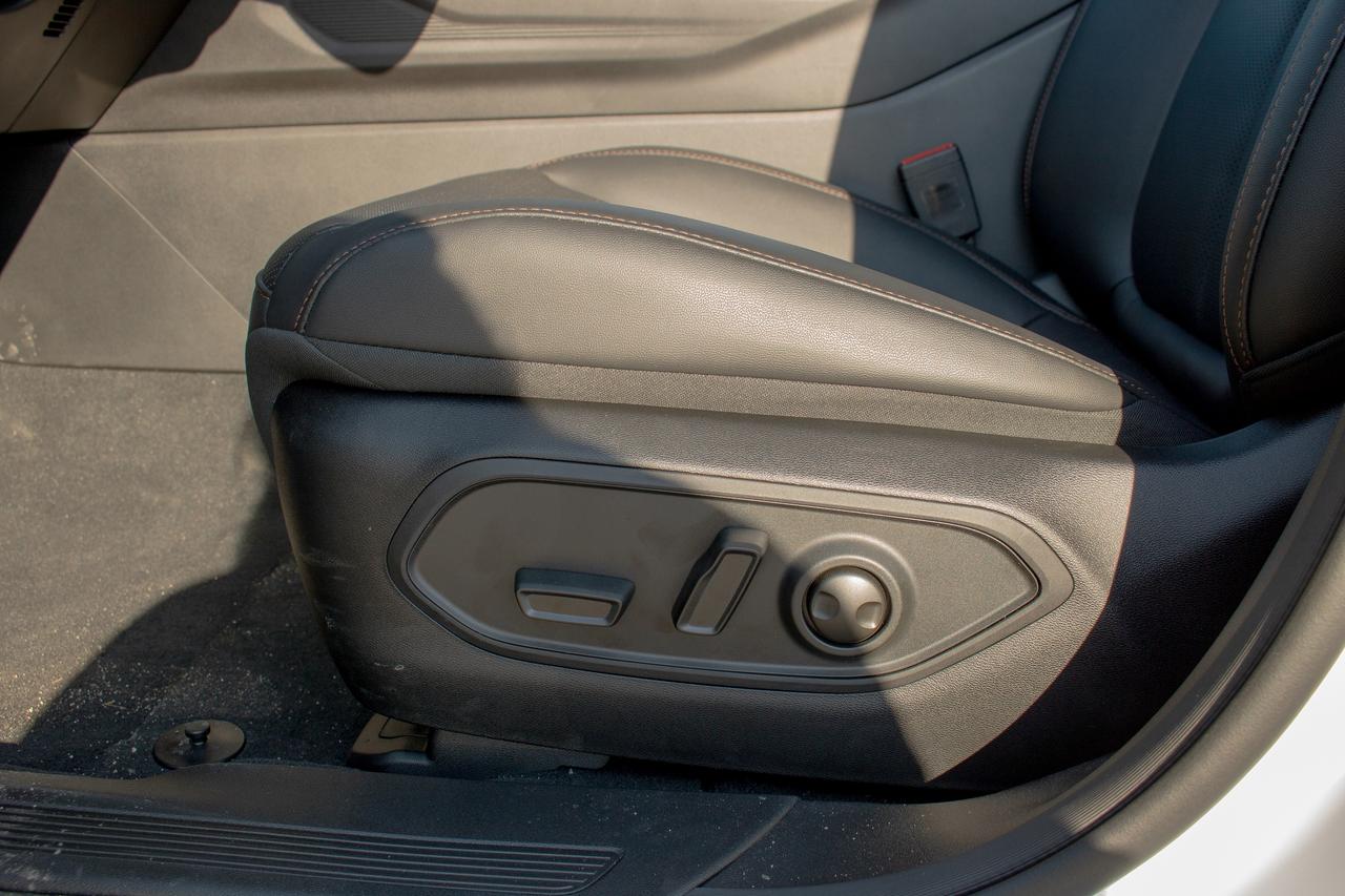 2026 Jeep Cherokee Limited 4X4 Photo