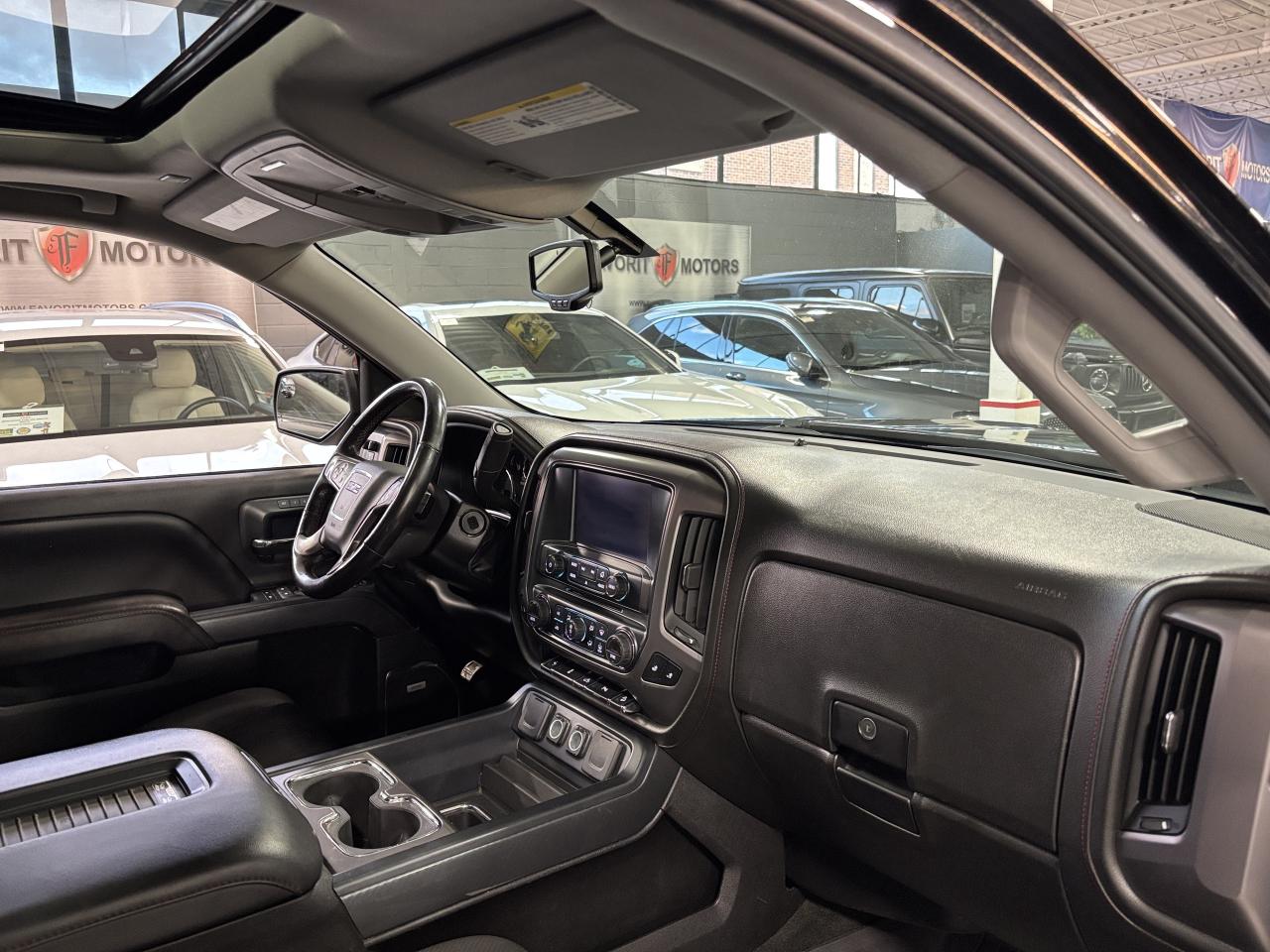 2018 GMC Sierra 1500 SLT|ALLTERRAIN4X4|V8POWERED|CREW|NAV|BOSE|LEATHER| - Photo #9
