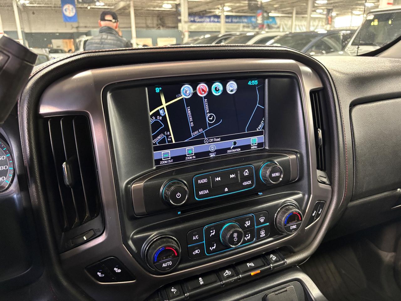 2018 GMC Sierra 1500 SLT|ALLTERRAIN4X4|V8POWERED|CREW|NAV|BOSE|LEATHER| - Photo #15