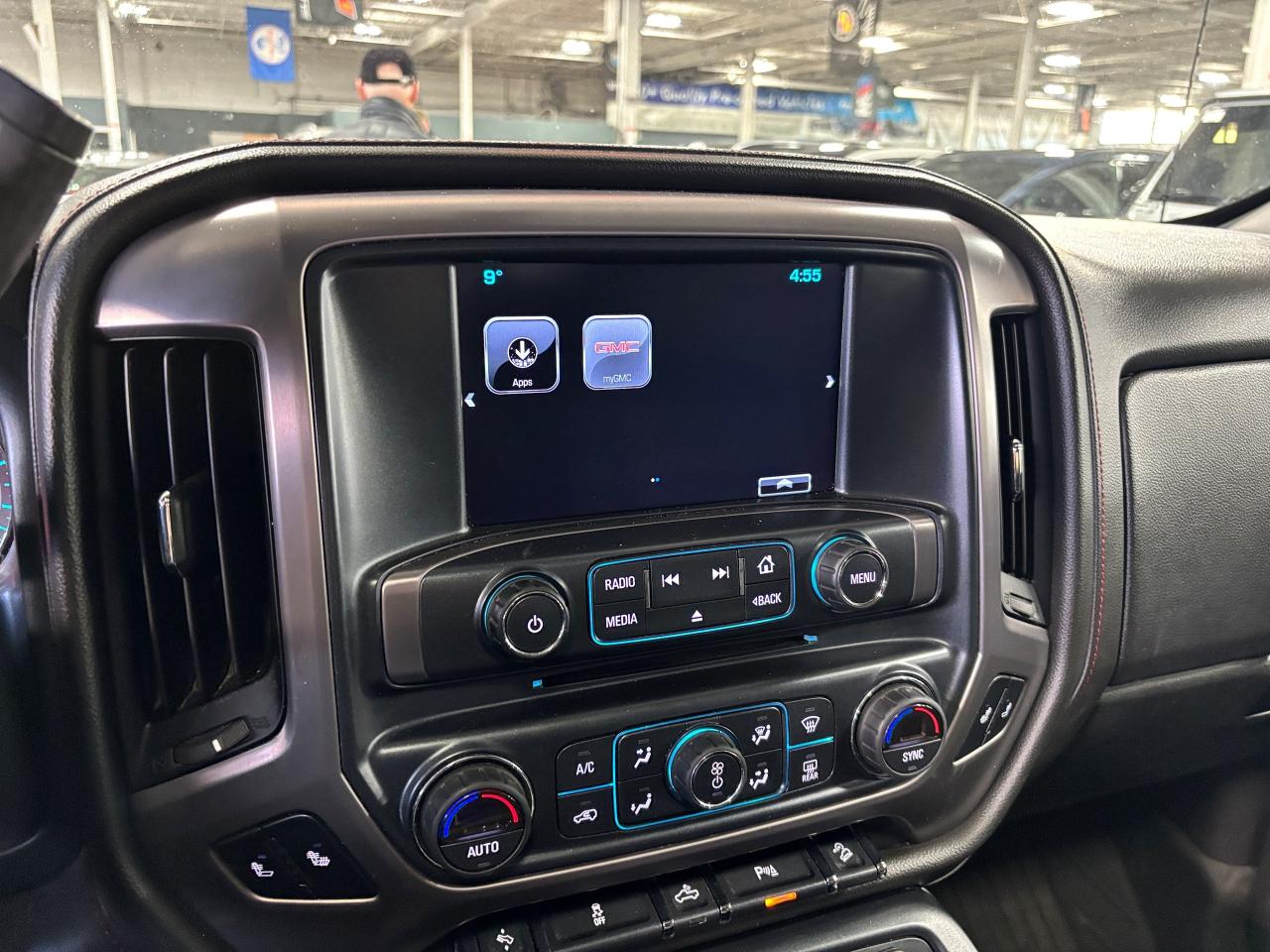 2018 GMC Sierra 1500 SLT|ALLTERRAIN4X4|V8POWERED|CREW|NAV|BOSE|LEATHER| - Photo #18