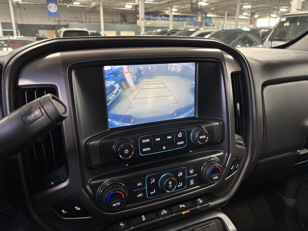 2018 GMC Sierra 1500 SLT|ALLTERRAIN4X4|V8POWERED|CREW|NAV|BOSE|LEATHER| - Photo #24