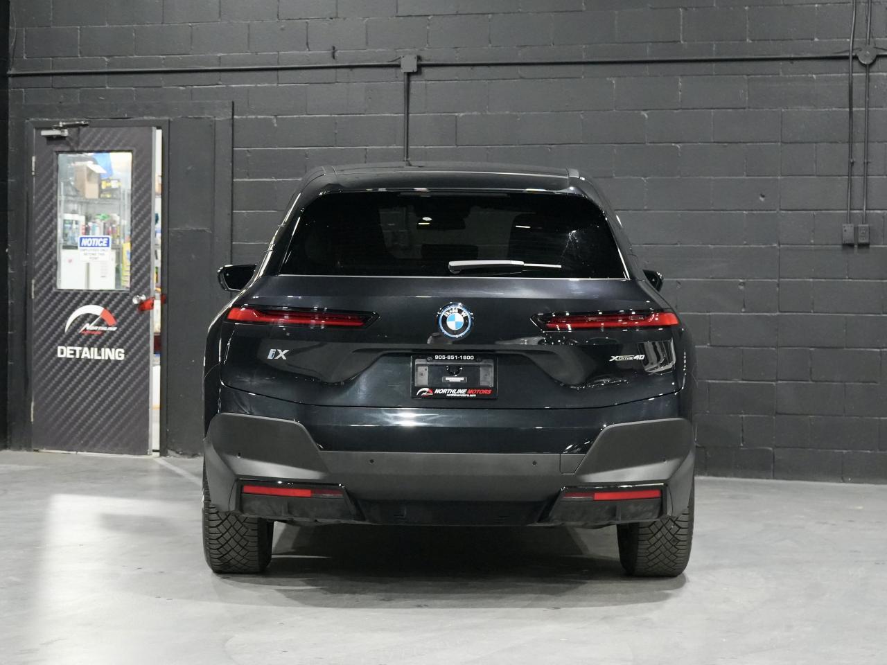 2023 BMW iX xDrive40/PANO/HUD/DRIVE ASSIST/NO ACCIDENTS Photo