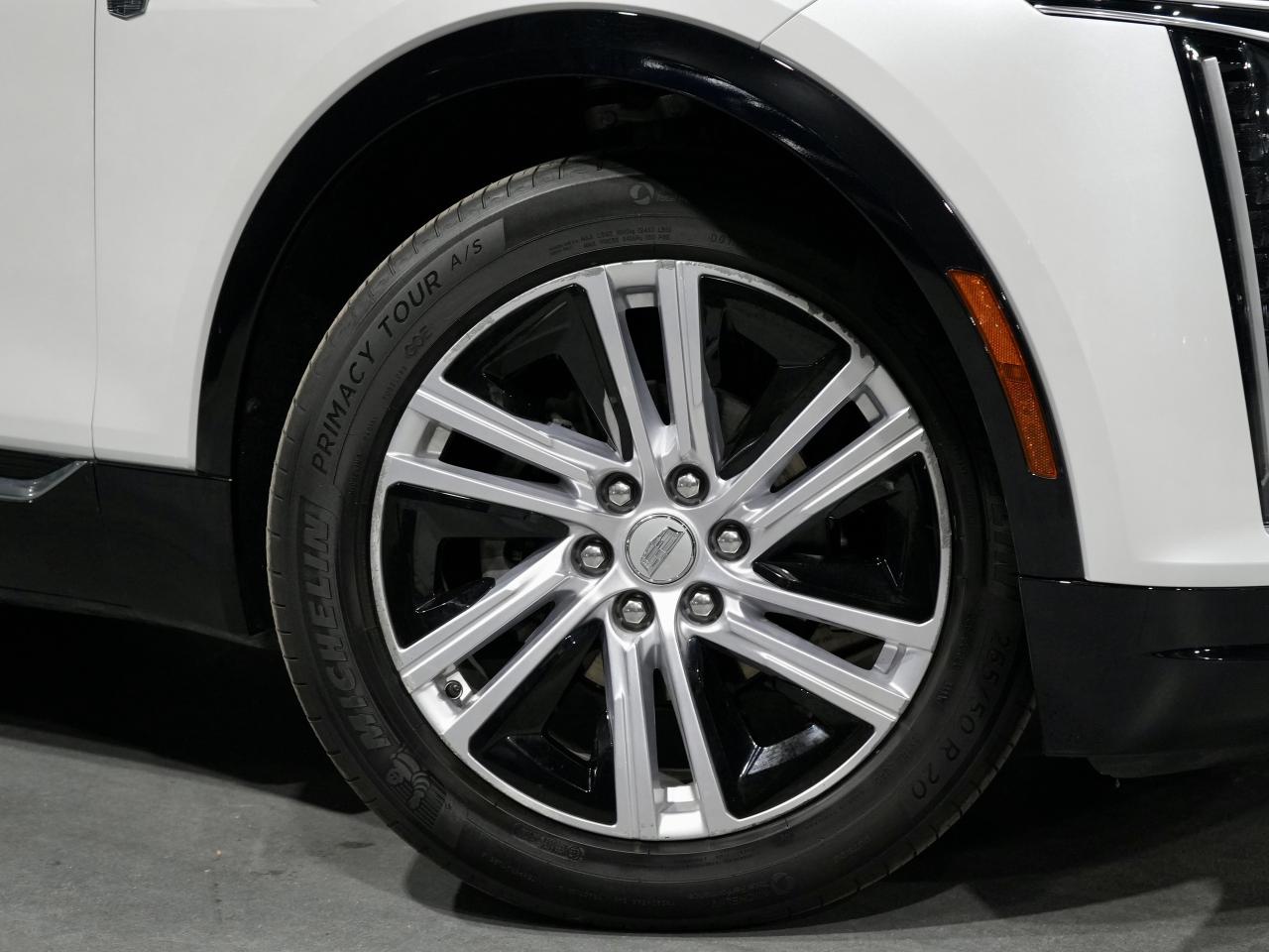 2024 Cadillac LYRIQ Tech w-1SA/PANO/DRIVE ASSIST/1-OWNER/CAM/CARPLAY Photo4