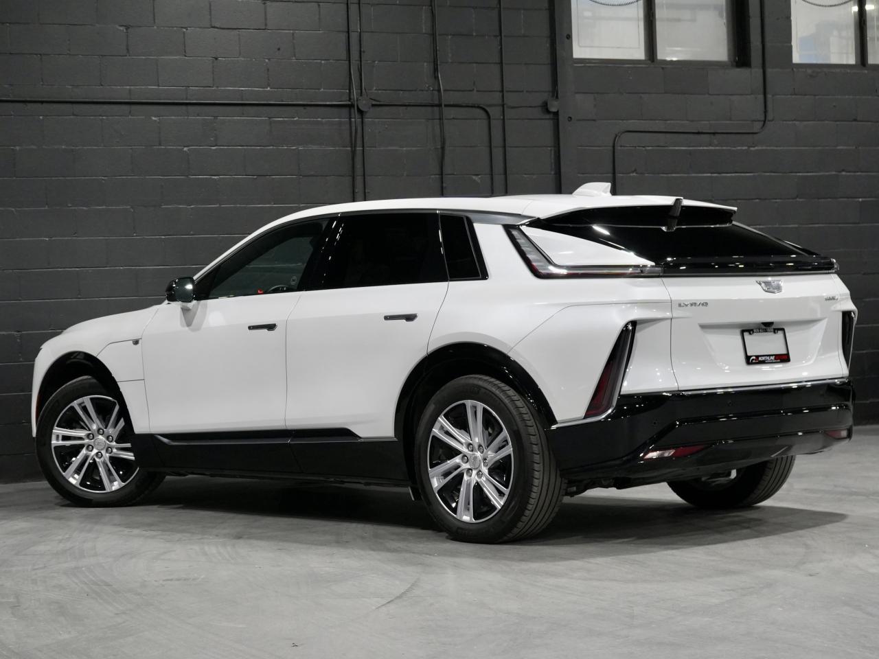 2024 Cadillac LYRIQ Tech w-1SA/PANO/DRIVE ASSIST/1-OWNER/CAM/CARPLAY Photo