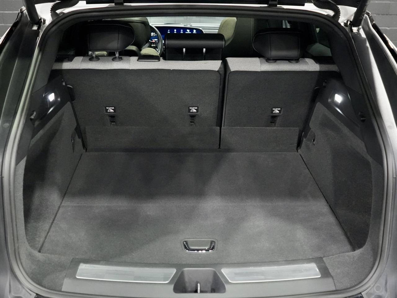 2024 Cadillac LYRIQ Tech w-1SA/PANO/DRIVE ASSIST/1-OWNER/CAM/CARPLAY Photo