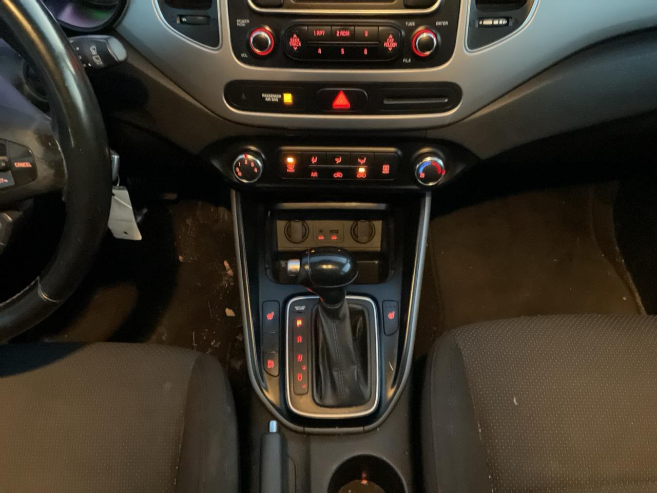 2014 Kia Rondo 2.0L As Is! Photo