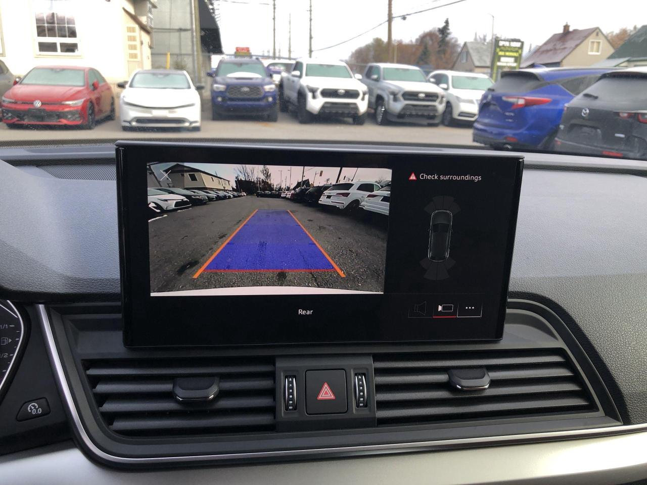 2024 Audi Q5 40 Komfort LEATHER, BLIS, HTD. SEATS & STEER. WHEE Photo