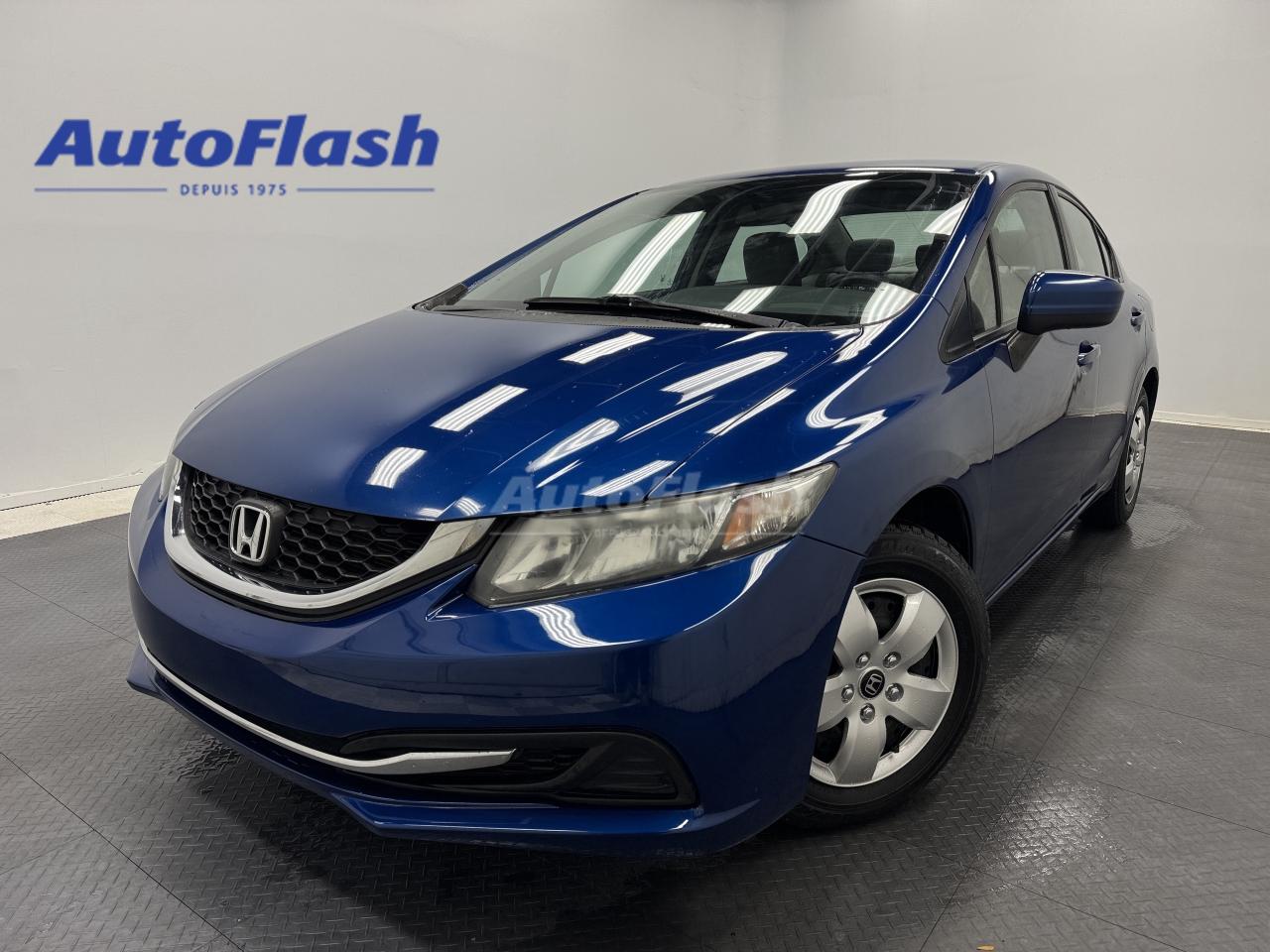 Used 2015 Honda Civic Sedan LX, BLUETOOTH, CAMERA, SIÈGES CHAUFFANTS for sale in Saint-Hubert, QC