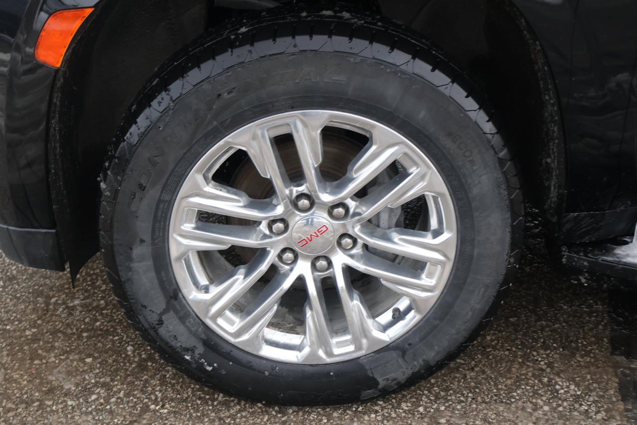 2023 GMC Yukon SLT | | Heated Mirrors | Photo