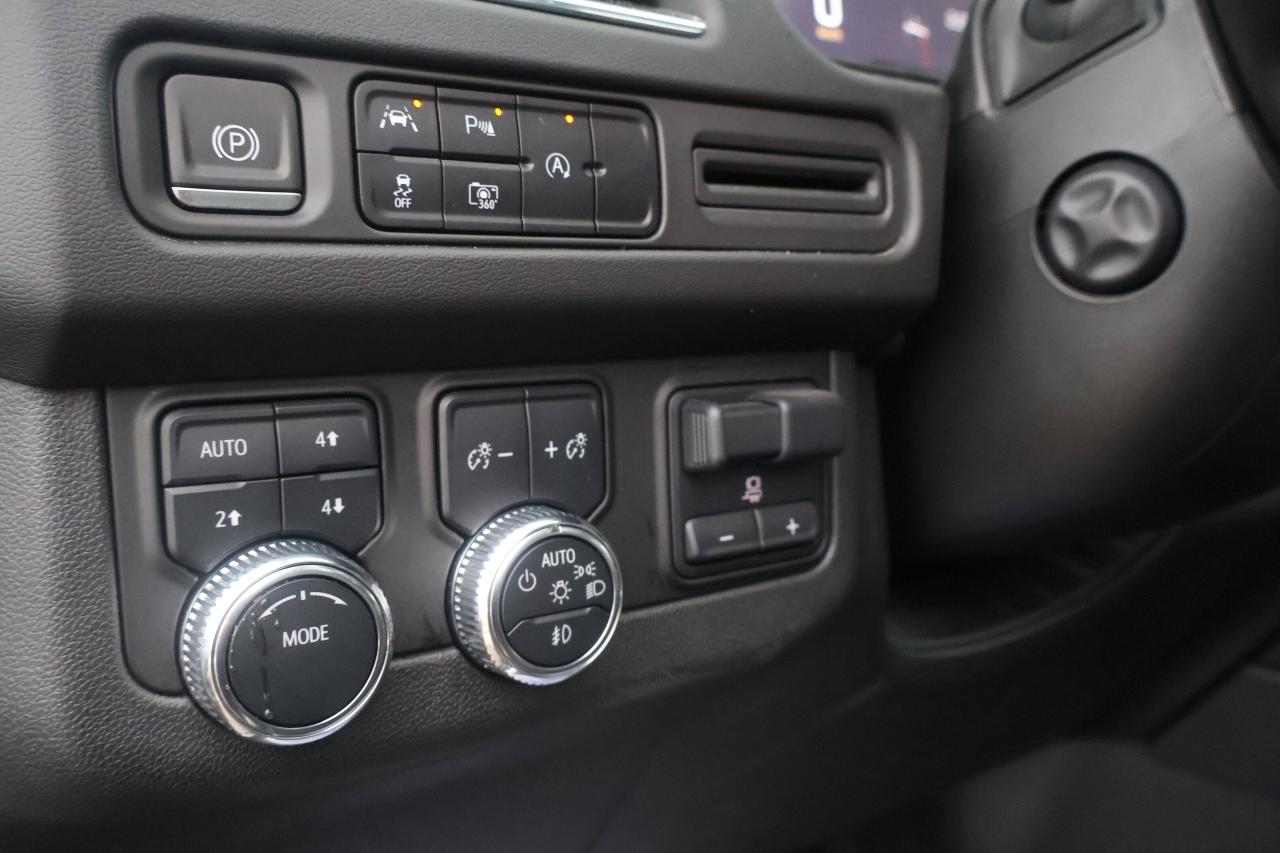 2023 GMC Yukon SLT | | Heated Mirrors | Photo