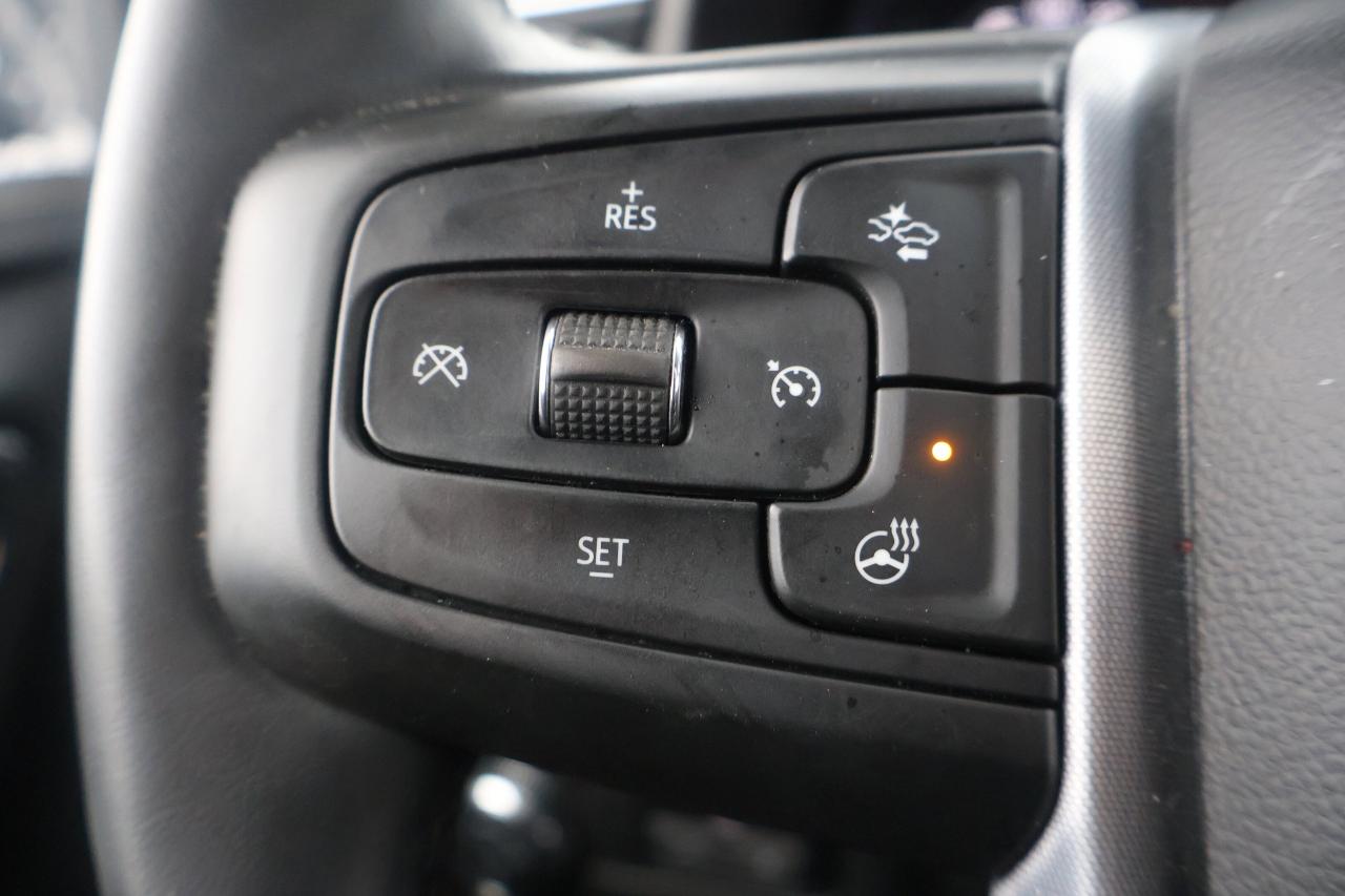 2023 GMC Yukon SLT | | Heated Mirrors | Photo