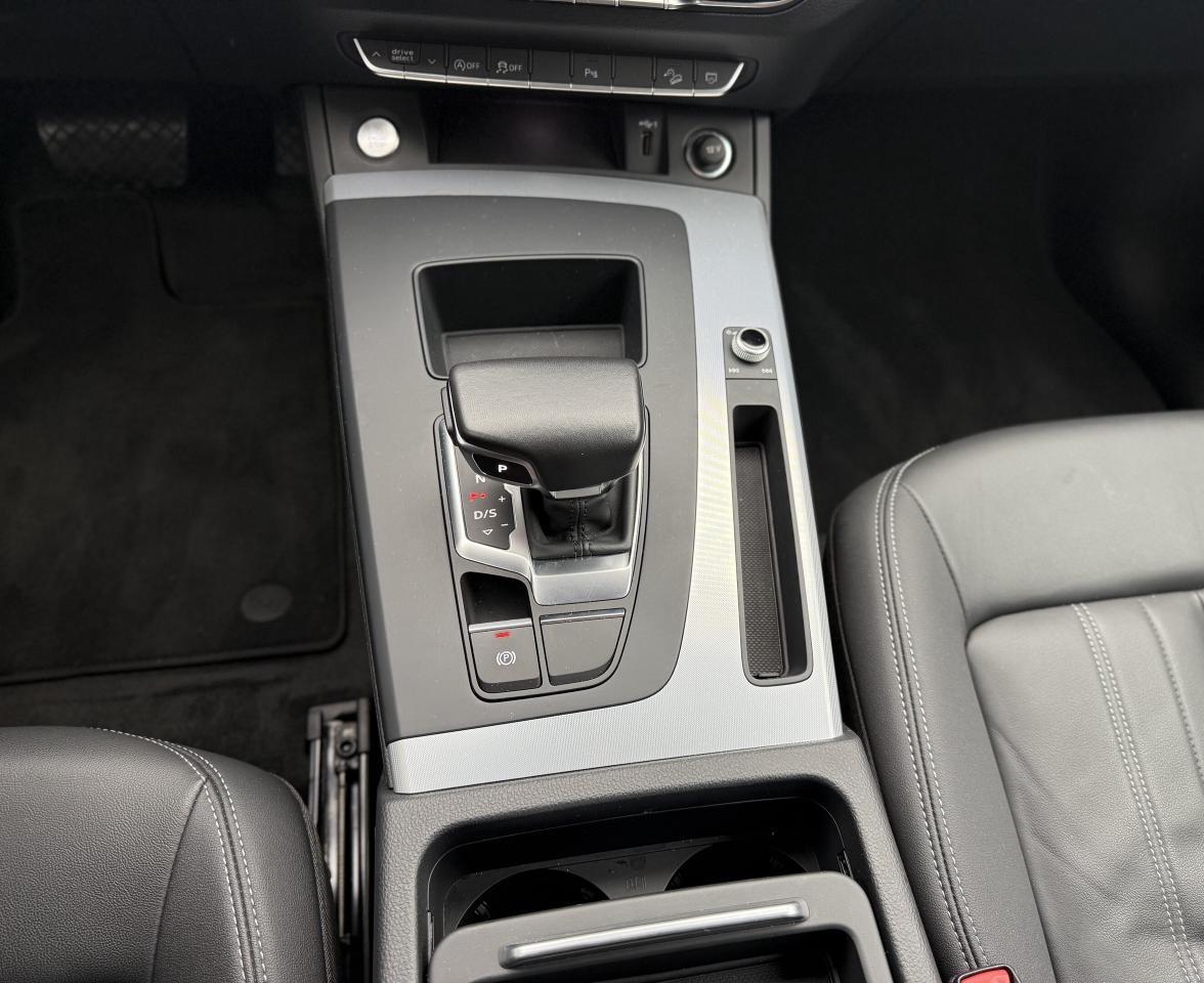 2022 Audi Q5 Progressiv 45 TFSI quattro | NAVIGATION | Photo