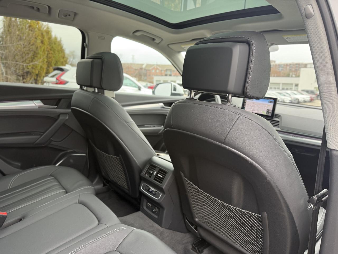 2022 Audi Q5 Progressiv 45 TFSI quattro | NAVIGATION | Photo