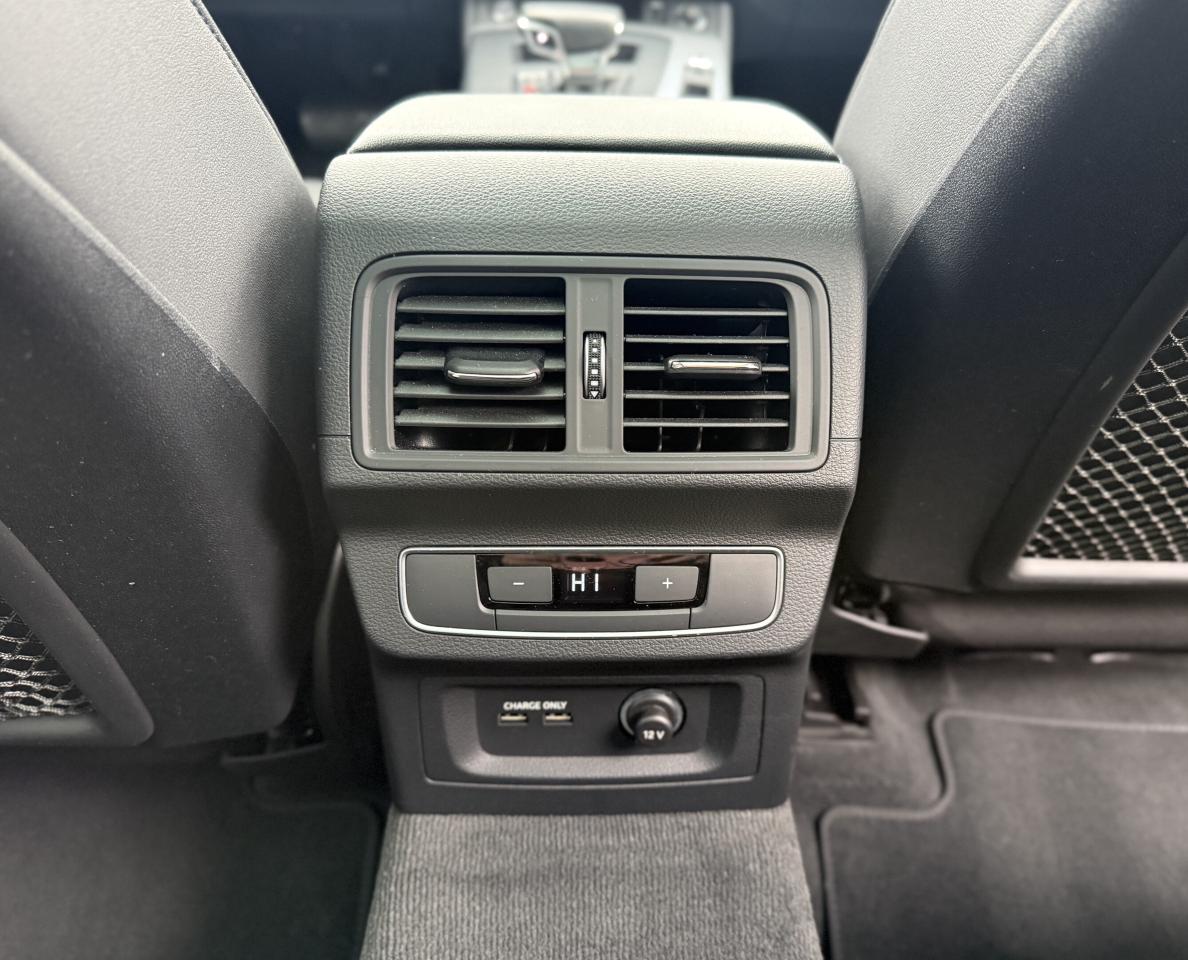 2022 Audi Q5 Progressiv 45 TFSI quattro | NAVIGATION | Photo