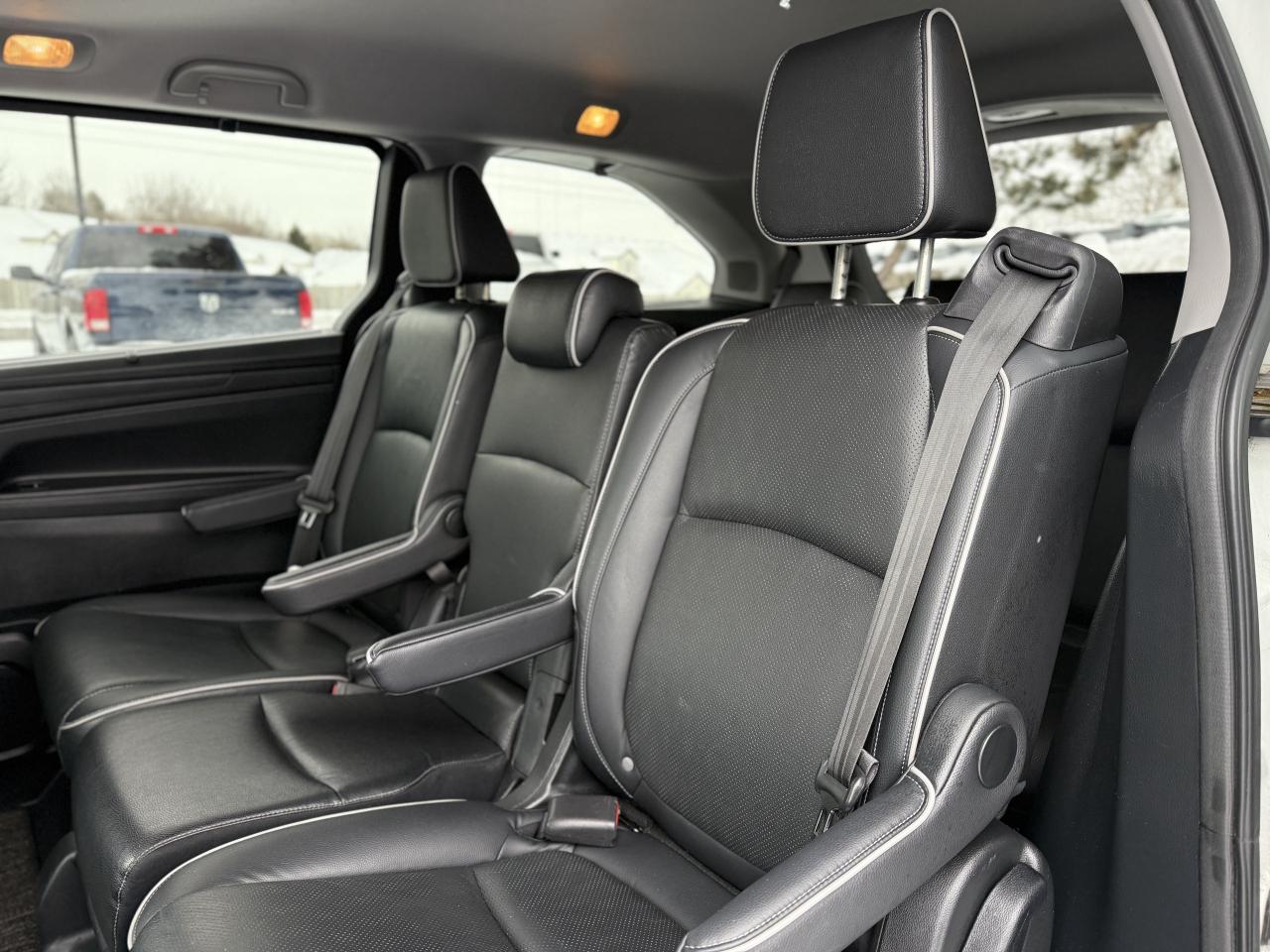 2022 Honda Odyssey Touring  | NAV | HEATED SEATS | BLIND SPOT Photo