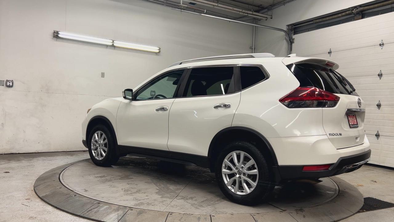 2019 Nissan Rogue SV AWD | PANO ROOF | HTD SEATS | REMOTE START Photo