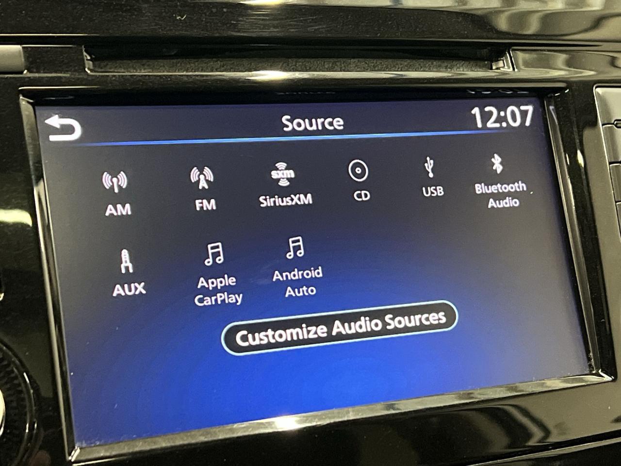 2019 Nissan Rogue SV AWD | PANO ROOF | HTD SEATS | REMOTE START Photo