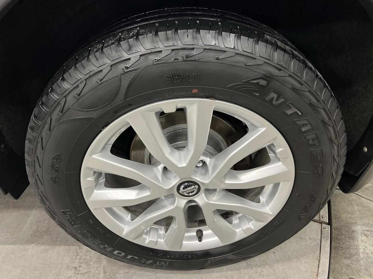 2019 Nissan Rogue SV AWD | PANO ROOF | HTD SEATS | REMOTE START Photo