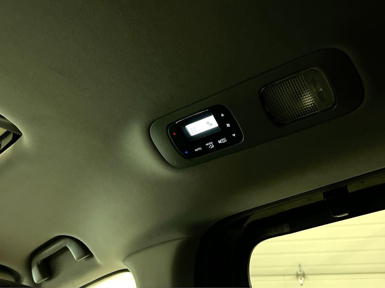 2022 Honda Odyssey EX-L NAVI |8-PASS |HTD LEATHER |SUNROOF | CARPLAY Photo