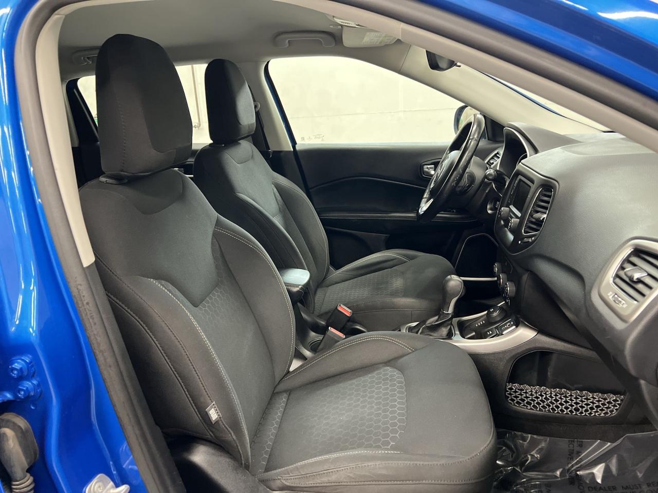 2018 Jeep Compass 4X4 | HTD SEATS/STEERING | REMOTE START | REAR CAM Photo