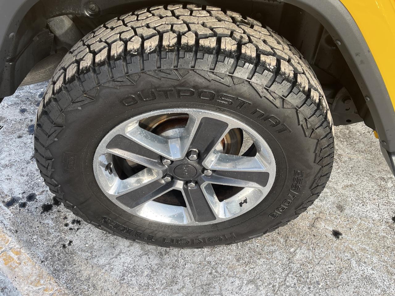 2020 Jeep Wrangler 6SPEED MANUAL / NO ACCIDENTS / V6 / NAV Photo