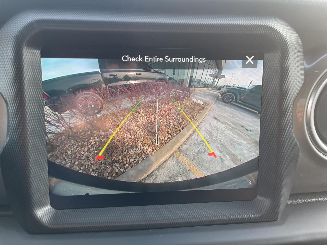 2020 Jeep Wrangler 6SPEED MANUAL / NO ACCIDENTS / V6 / NAV Photo