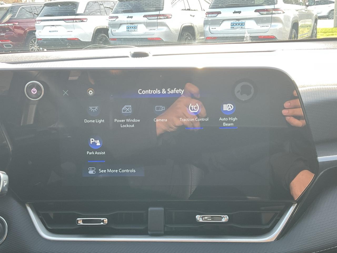 2025 Chevrolet Equinox  Photo