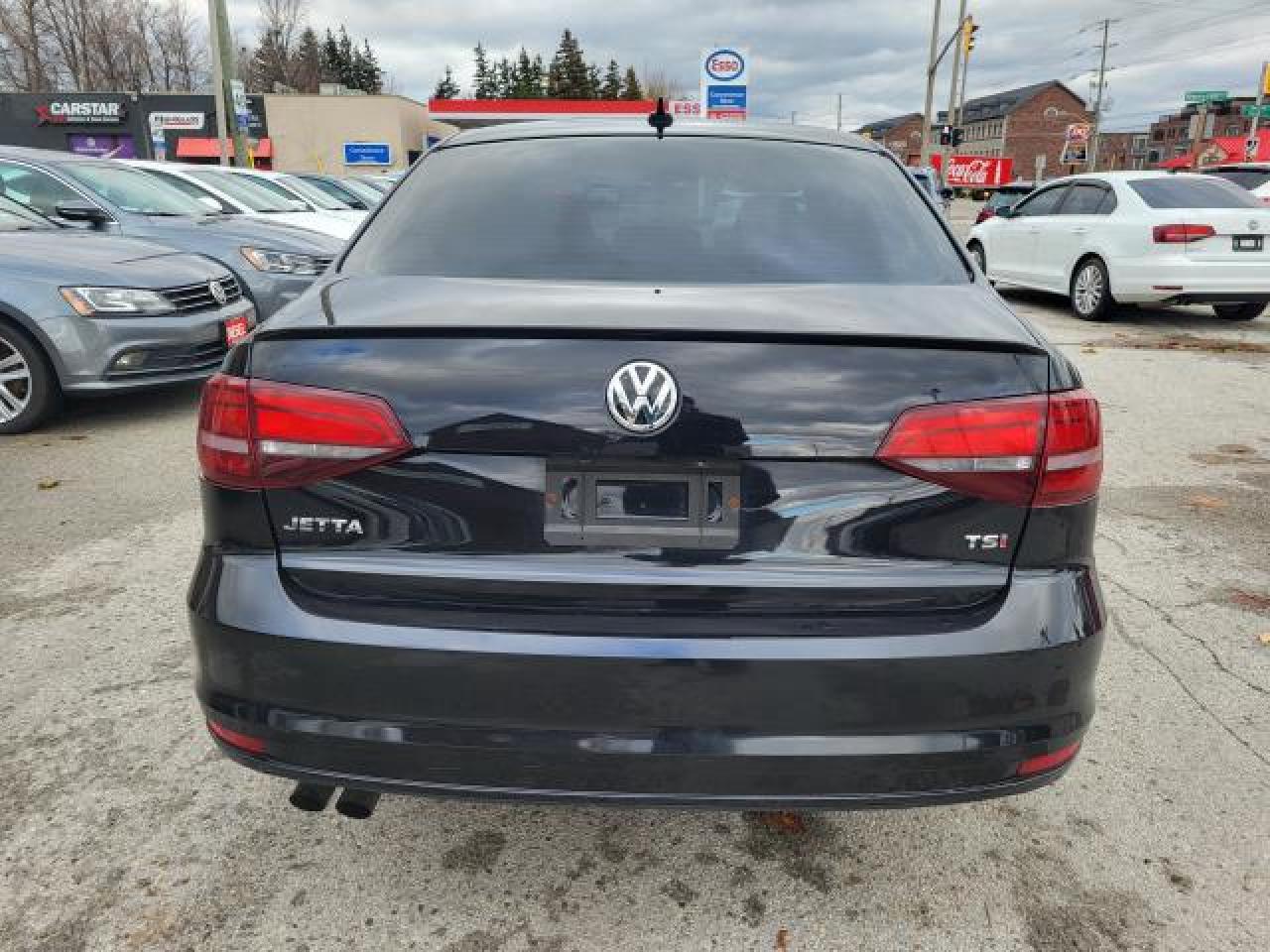 2017 Volkswagen Jetta wolfsburg Photo24