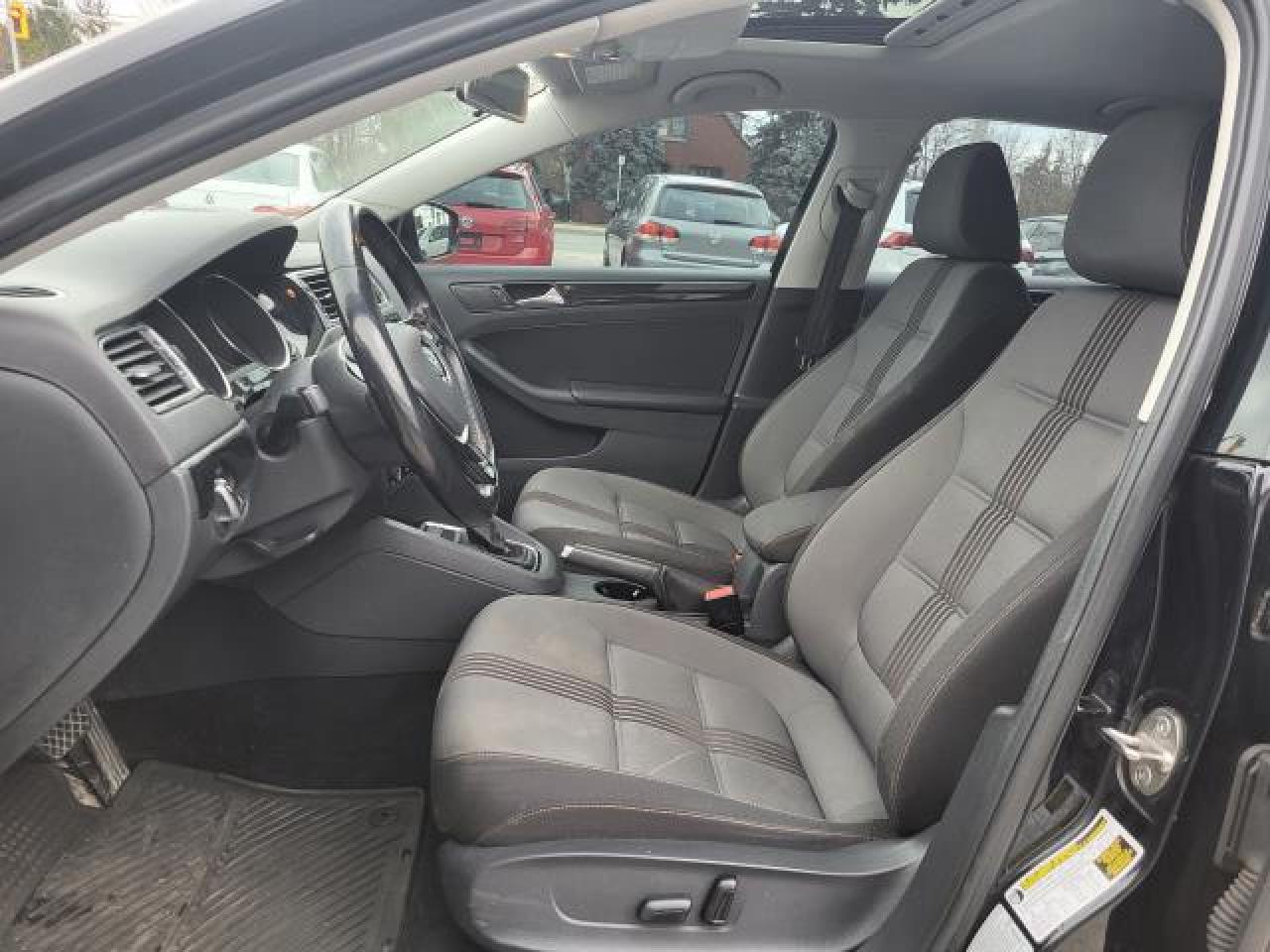 2017 Volkswagen Jetta wolfsburg Photo29