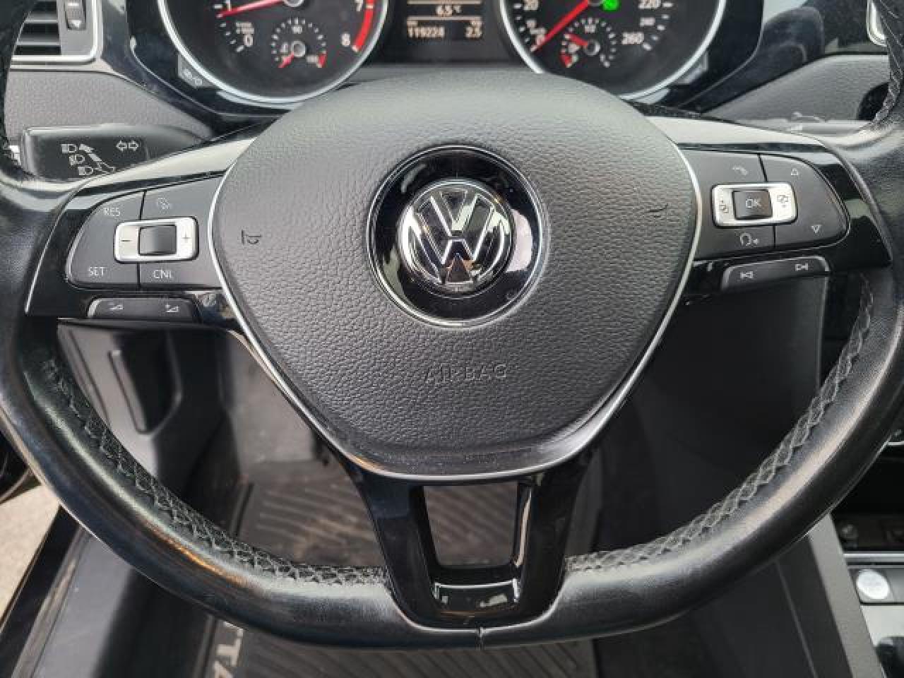 2017 Volkswagen Jetta wolfsburg Photo30