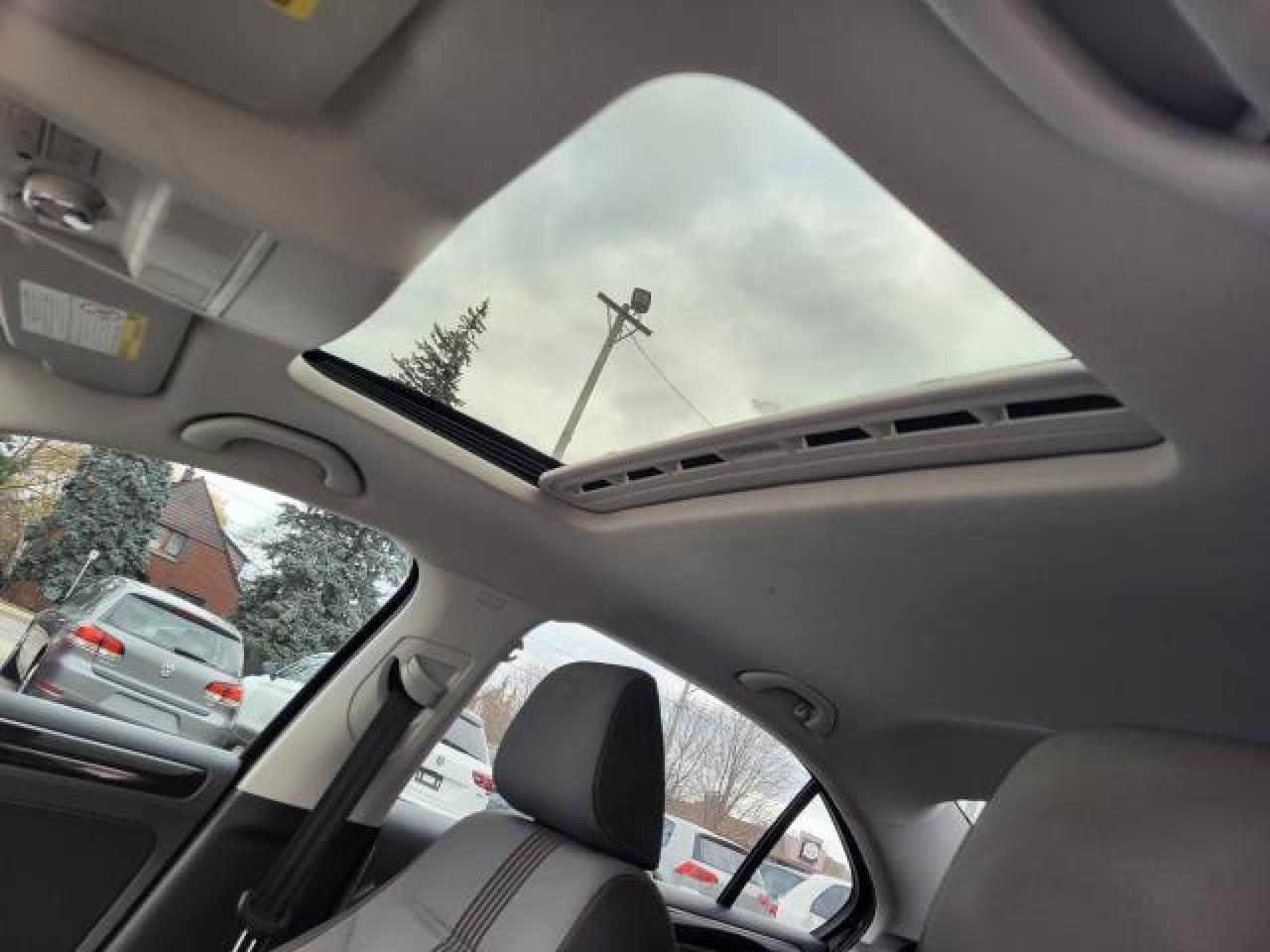 2017 Volkswagen Jetta wolfsburg Photo35