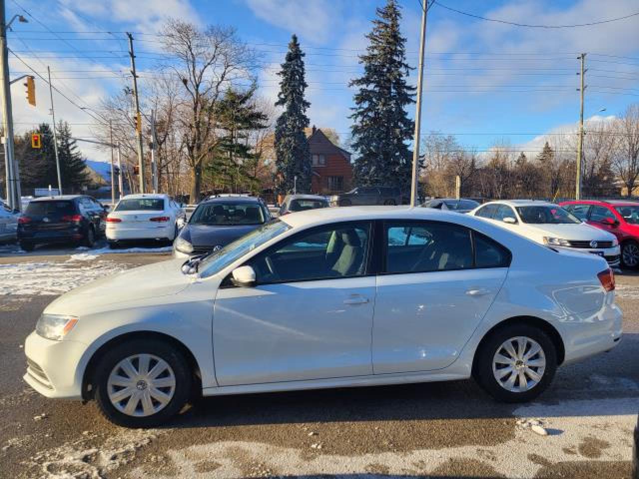 2016 Volkswagen Jetta Trendline Photo