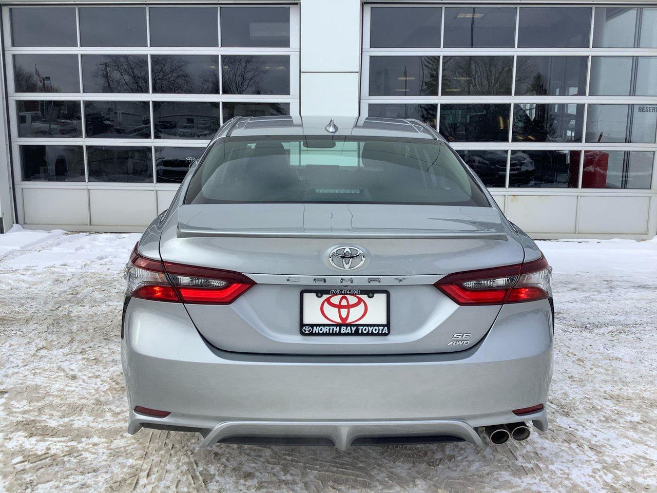 2023 Toyota Camry SE Photo