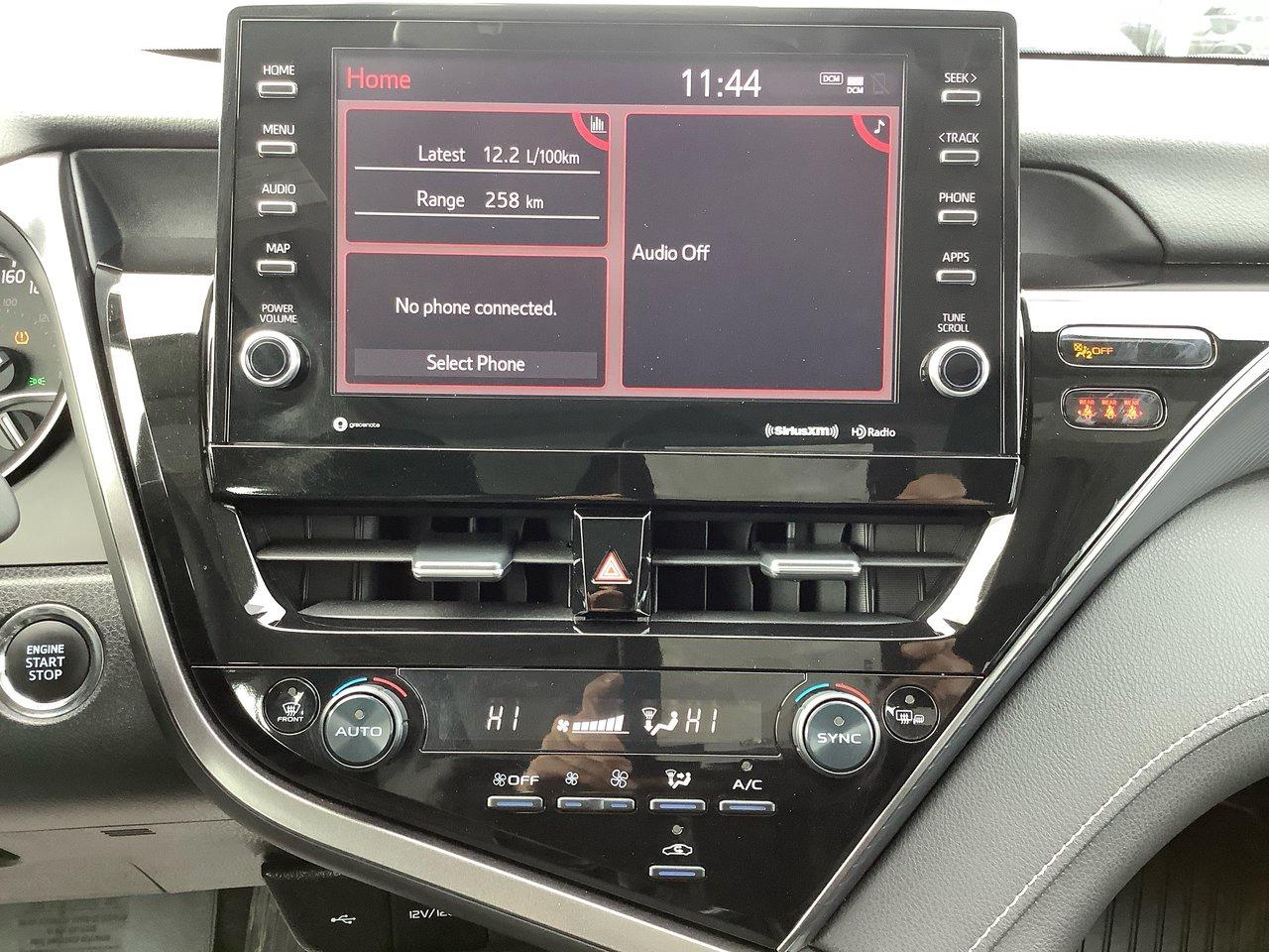 2023 Toyota Camry SE Photo