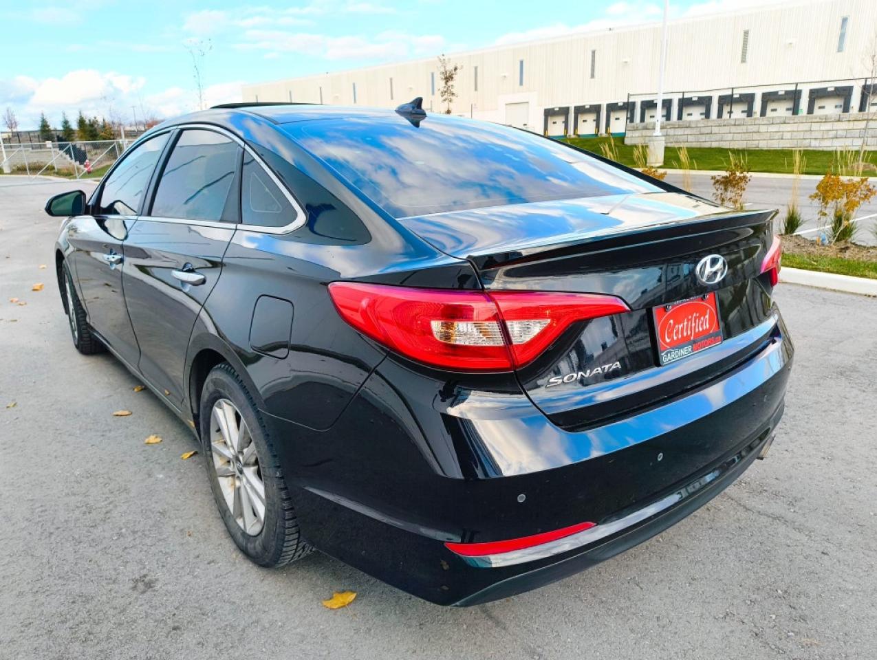 2017 Hyundai Sonata 4dr Sedan 2.4L Automatic GLS Photo
