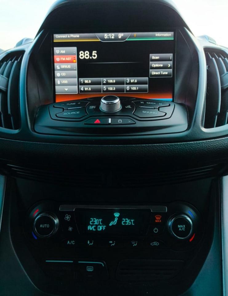 2014 Ford Escape SE 4dr Front-wheel Drive Automatic Photo