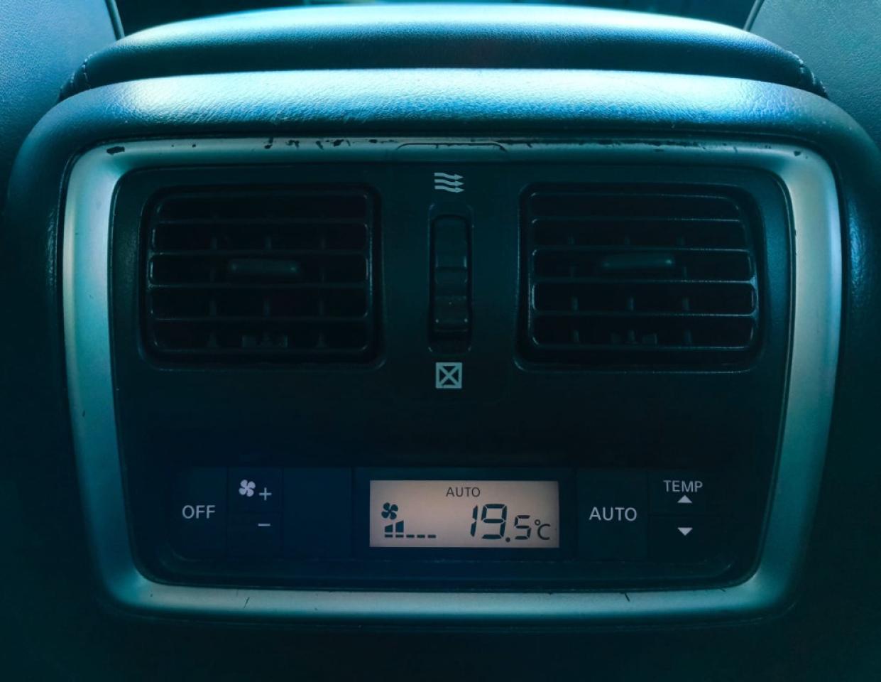 2013 Infiniti JX35 Base 4dr All-wheel Drive Sport Utility CVT Photo