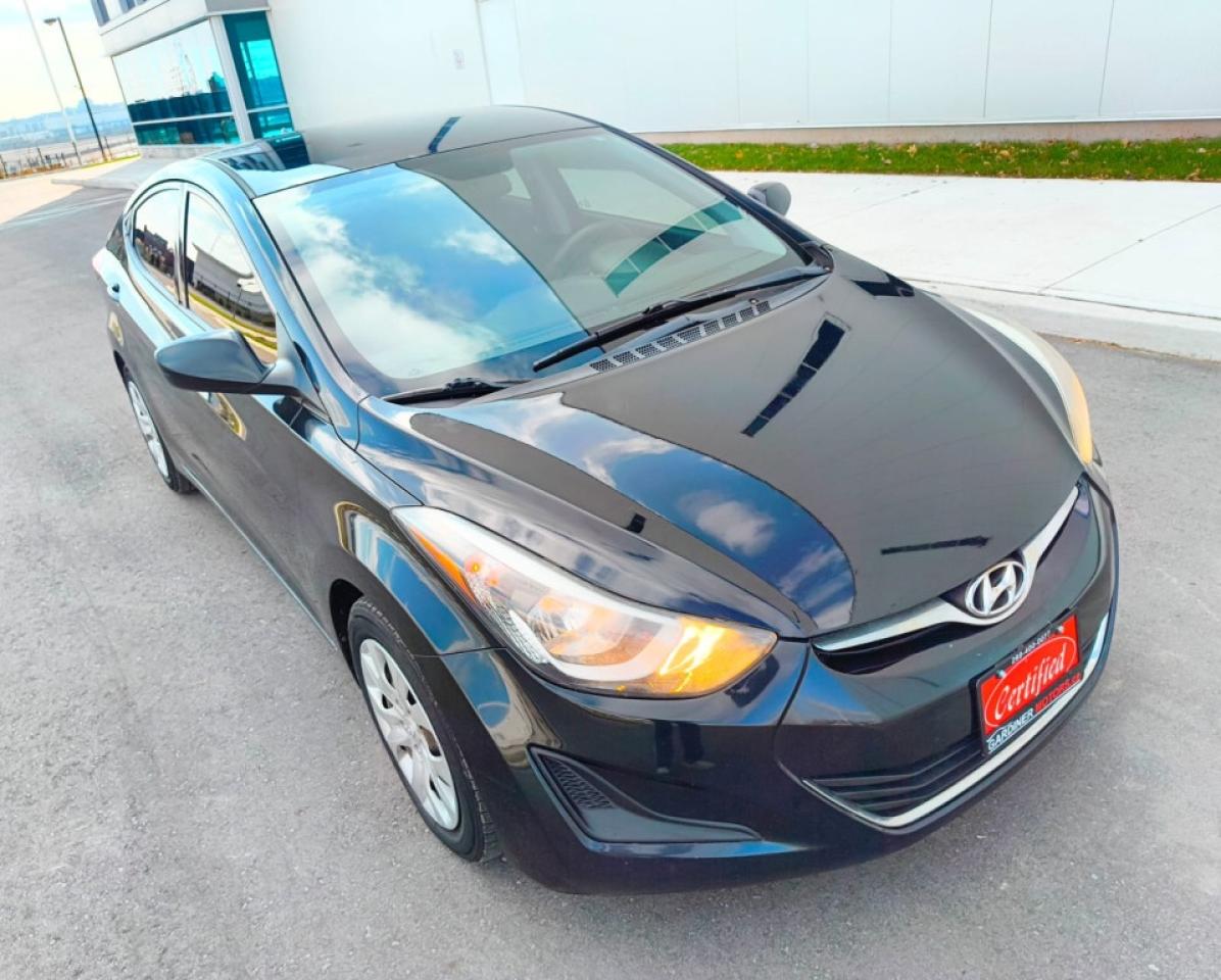 2014 Hyundai Elantra 5dr Automatic GL Photo