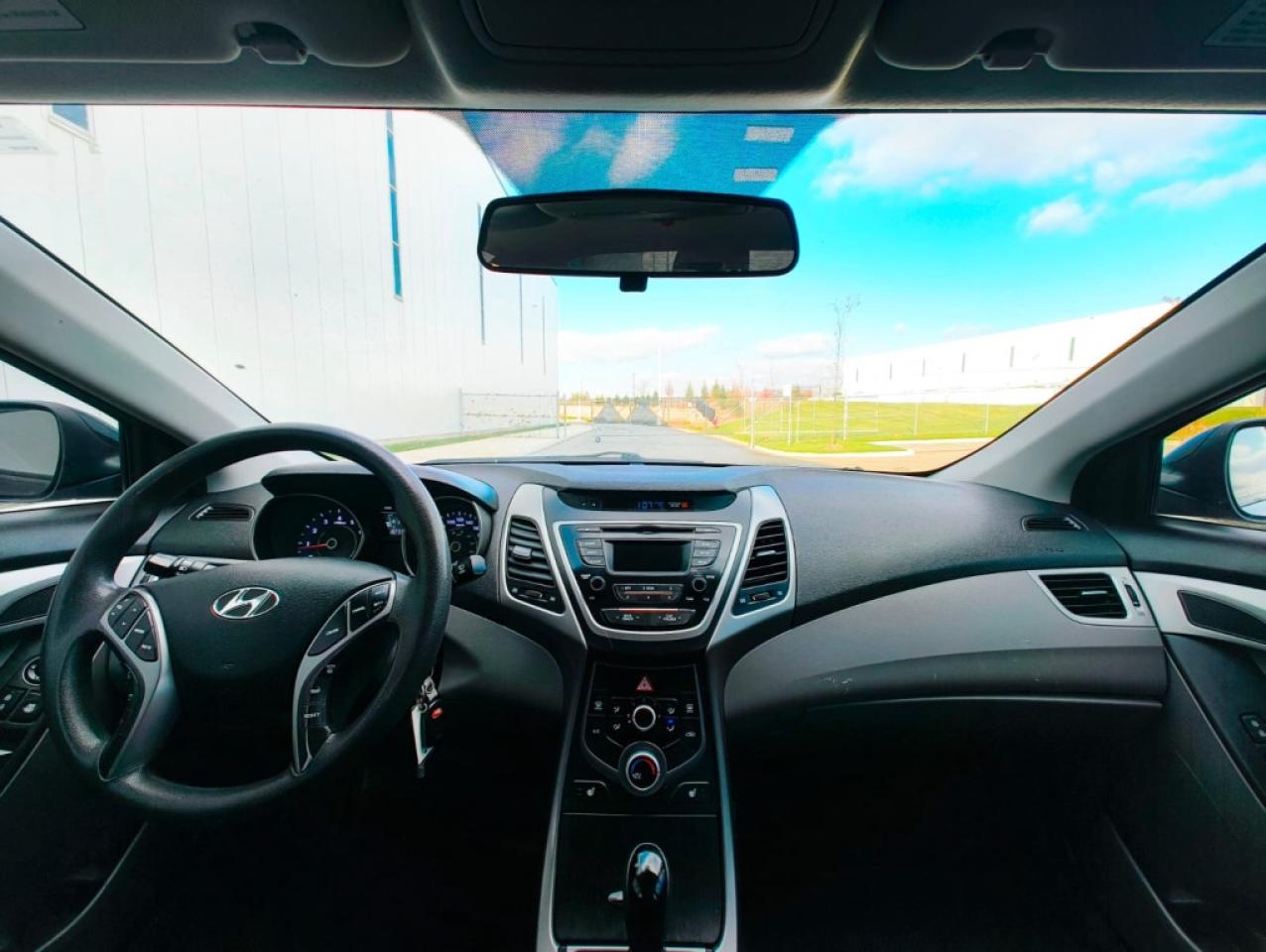2014 Hyundai Elantra 5dr Automatic GL Photo