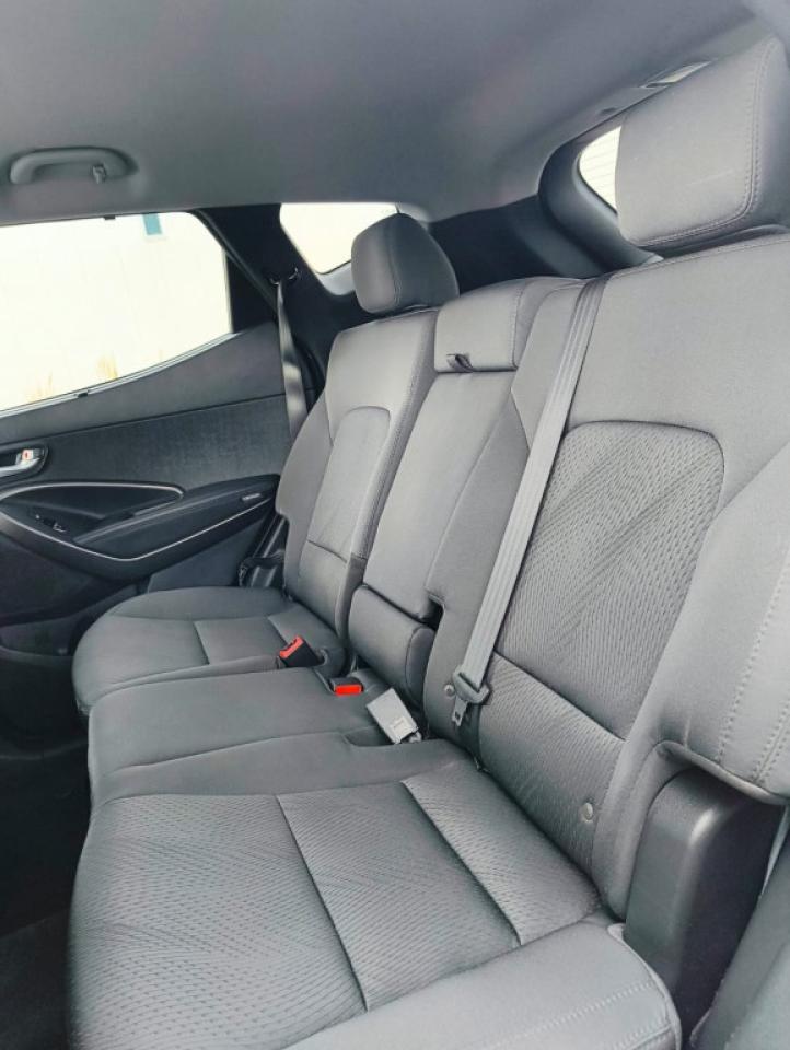 2014 Hyundai Santa Fe Sport Front-wheel Drive 4dr 2.4L Premium Photo