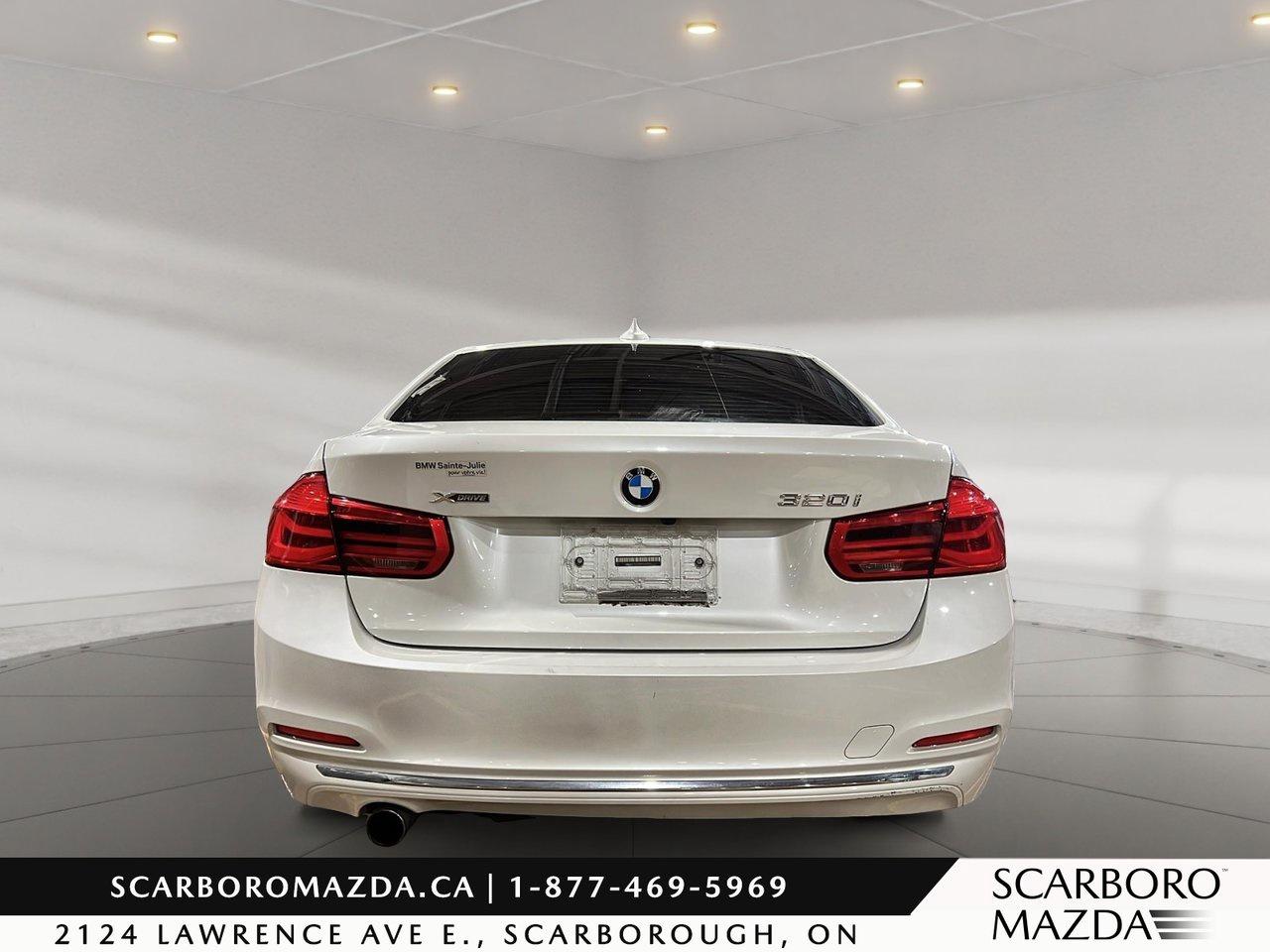 2017 BMW 3 Series 320i xDrive Photo4