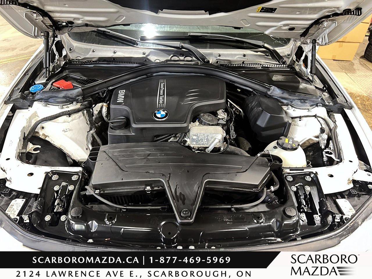 2017 BMW 3 Series 320i xDrive Photo