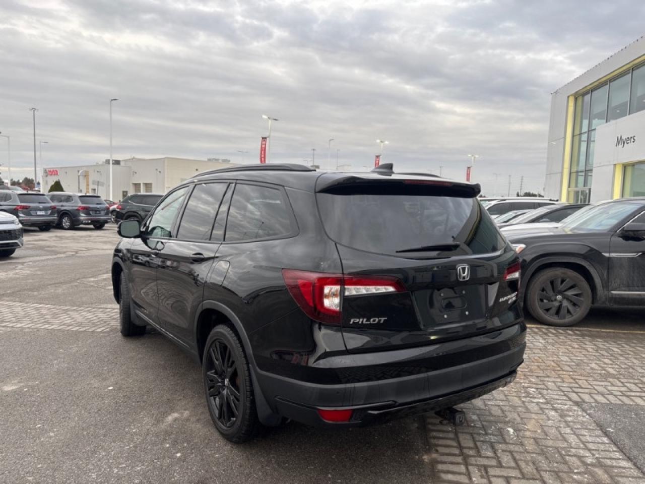 2021 Honda Pilot Black Edition  - Cooled Seats Photo