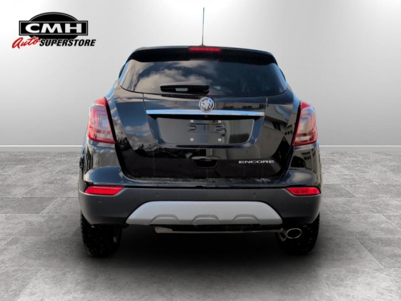 2019 Buick Encore Essence  **VERY LOW MILEAGE** Photo3