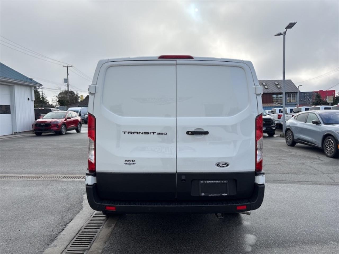 2026 Ford Transit Cargo Van BASE Photo3