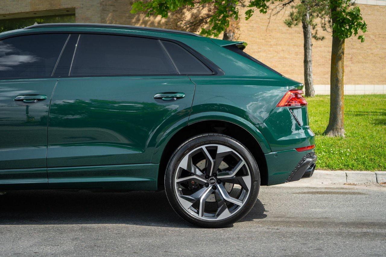 2023 Audi RS Q8  Photo