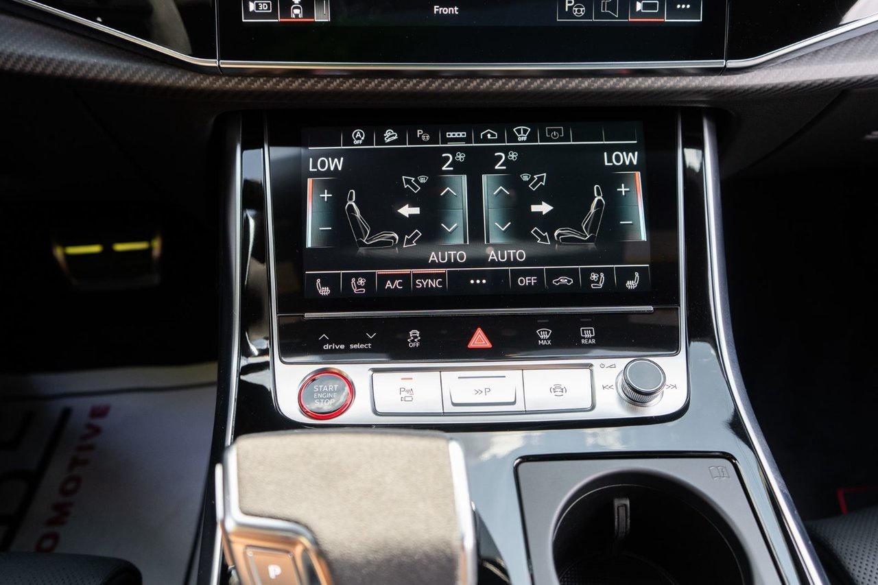 2023 Audi RS Q8  Photo